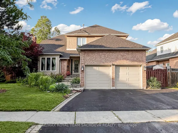 36 Kennett Dr, Whitby, ON L1P 1L5