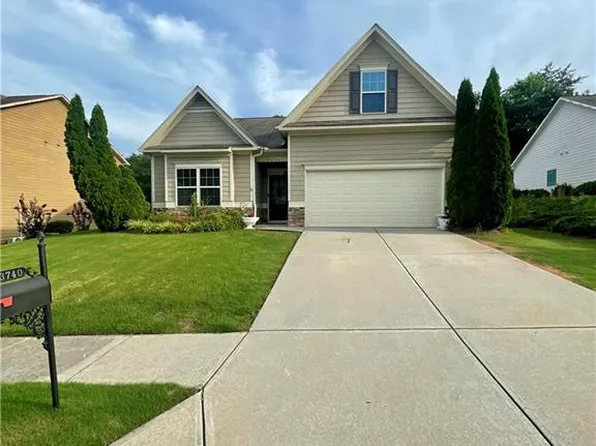 3740 Ridge Bluff Pl, Gainesville, GA 30507