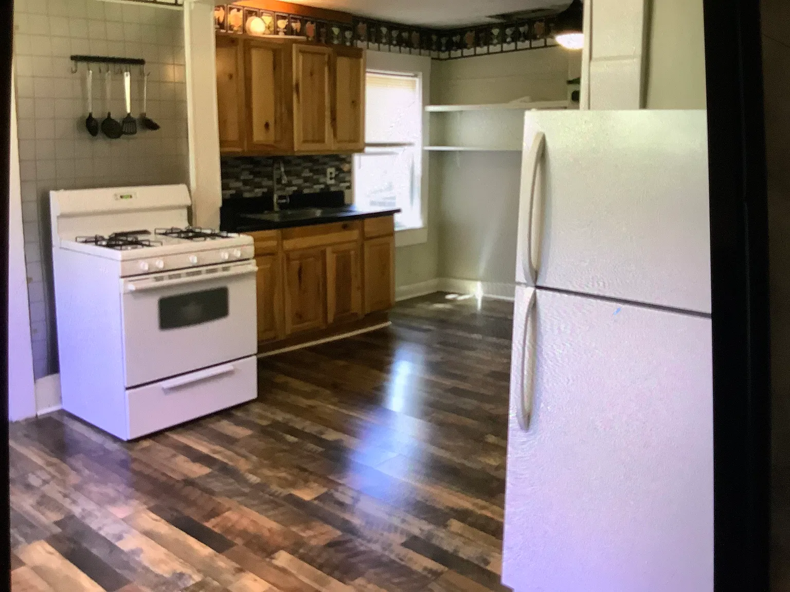 2 bed, 1500 sqft, $1,600 — Photo 4