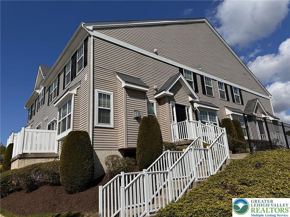 1st image of 4115 Bunker Hill Dr S