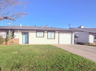 1524 Gladstone Dr, Sacramento, CA 95864