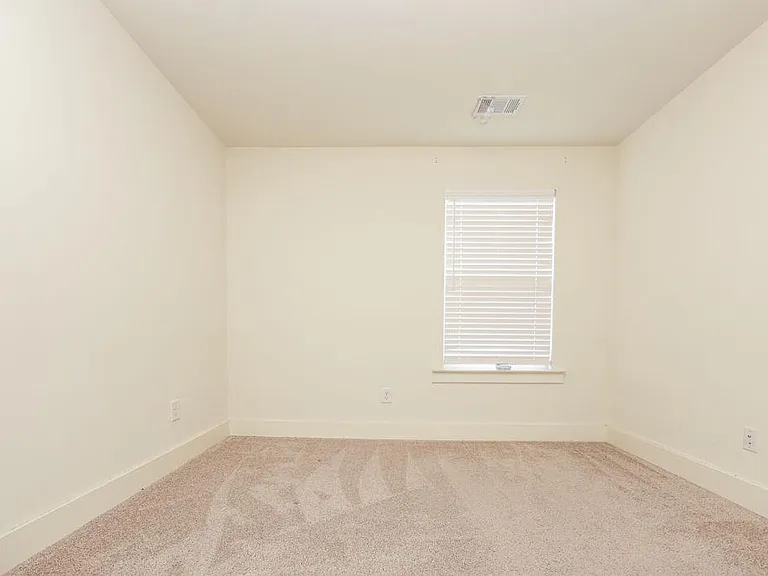 7 Steelwood Ct — Photo 19