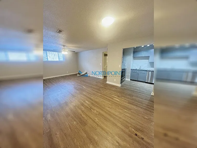 3710 Wyandotte St #8 — Photo 12