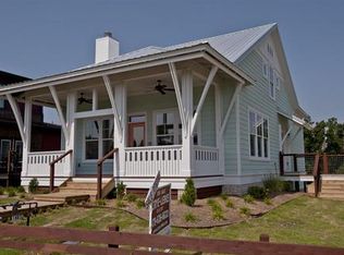 1863 Best Friend Ln, Fayetteville, AR 72704