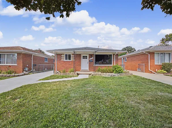 6561 N Lafayette St, Dearborn Heights, MI 48127
