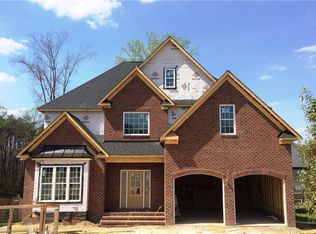 4614 Baylor St, Greensboro, NC 27455