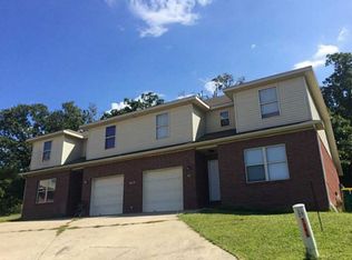 1065 Vale St, Springdale, AR 72764