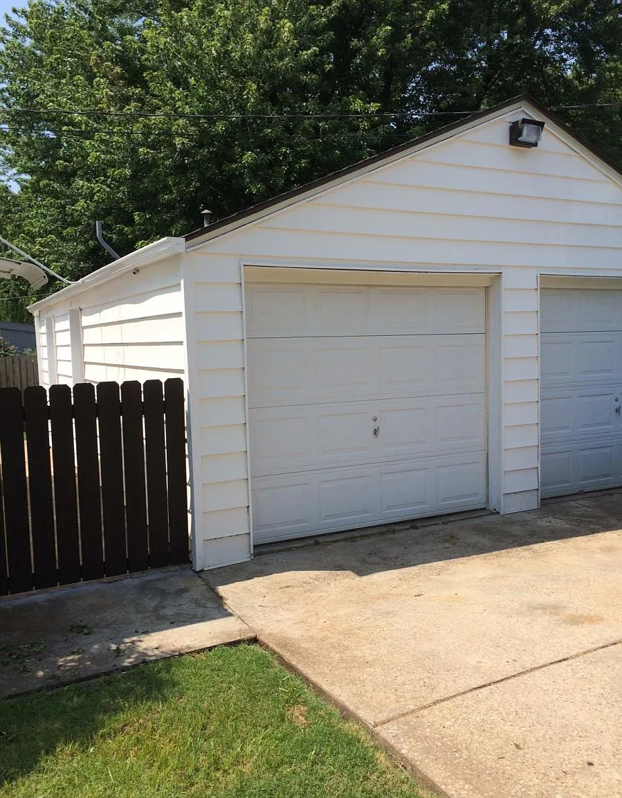 744 N 4th Street — Photo 2