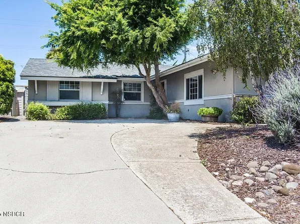 1729 E Berkeley Dr, Lompoc, CA 93436
