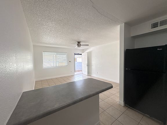 5th image of 1912 W Hayward Ave #1
