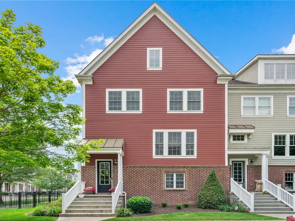 234 College Ave, Oakmont, PA 15139