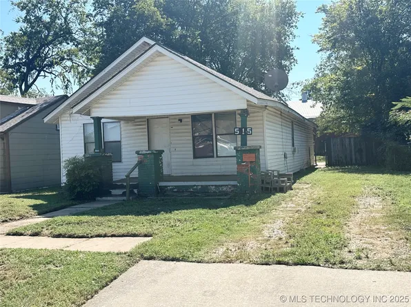 515 W 5th St, Ada, OK 74820