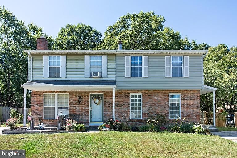 1st image of 8228 Lexington Dr