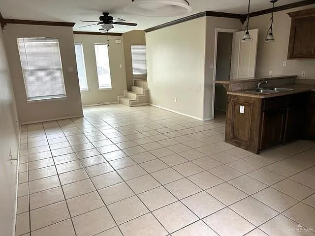 1606 W Omni Ave — Photo 5