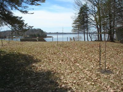 10061 Lakeshore Dr, Chippewa Lake, MI, 49320