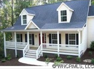 48 W Fairway Dr, Etowah, NC 28729