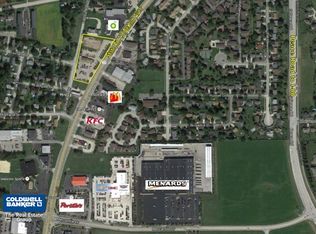 1621 Dekalb Ave, Sycamore, IL 60178