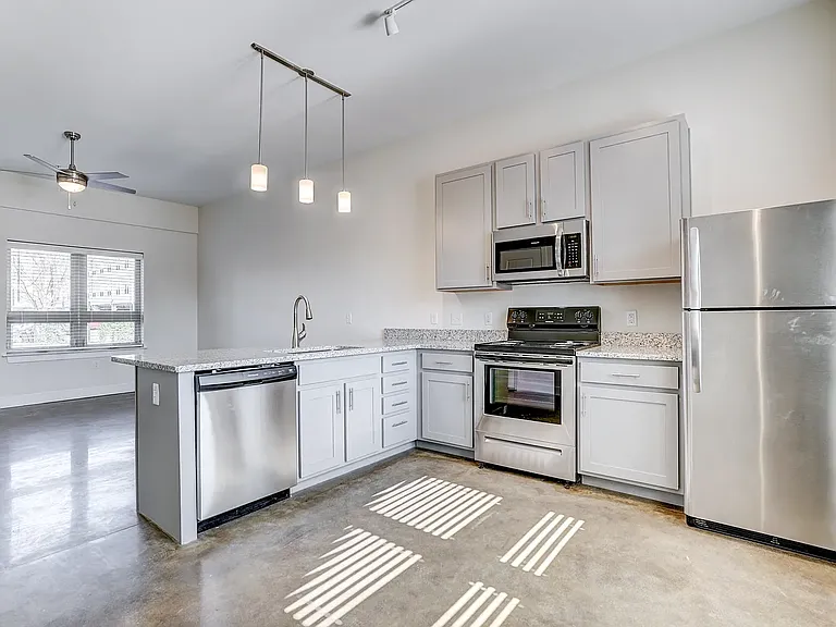 1200 McDonough St — Photo 14