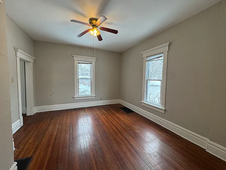 60 E Patterson Ave — Photo 3