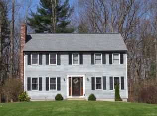 5 Captains Rd, Salem, NH 03079