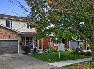 209 B Inverhuron Cres, Waterloo, ON N2V2H7