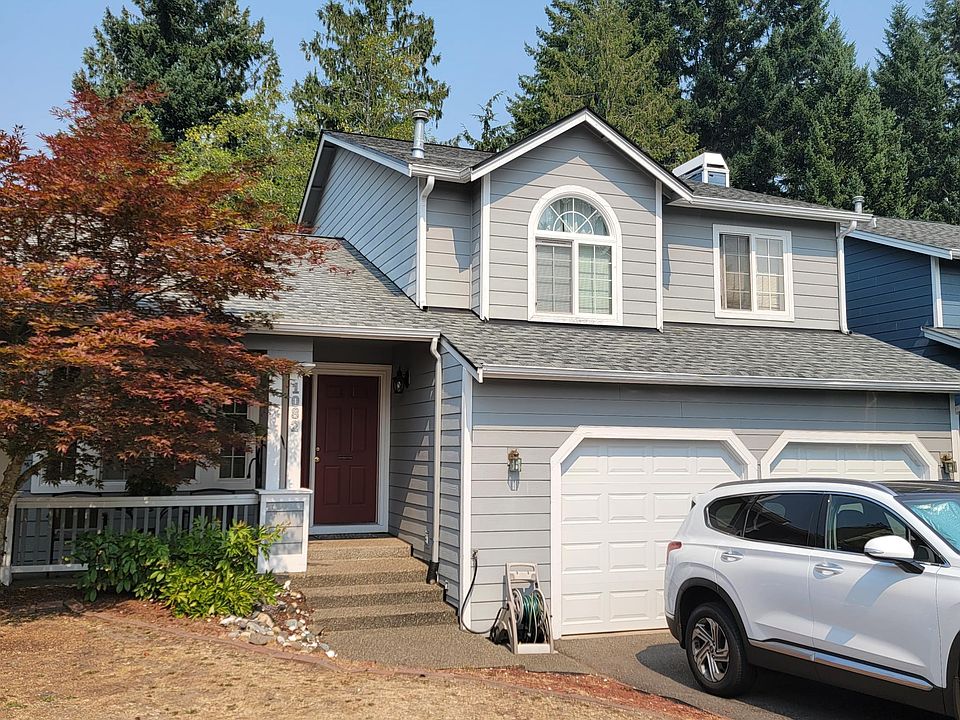 1st image of 1082 NW Poppy Ct