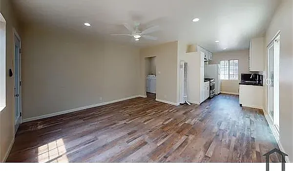 1108 Saint Louis Ave — Photo 1