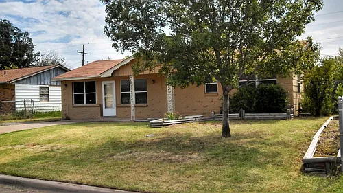 926 SW 37th St Photo 1