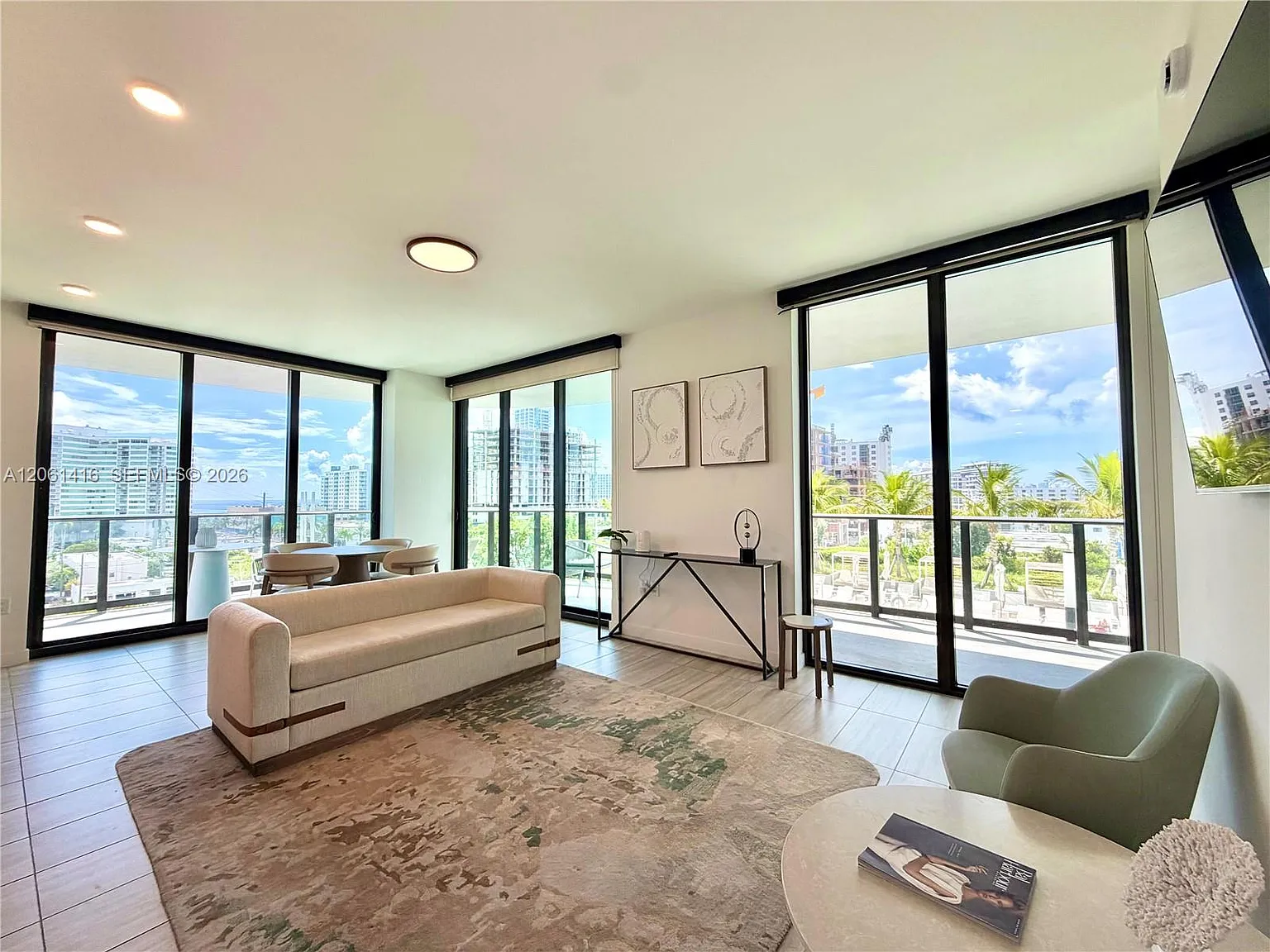 2 bed, 2.0 bath, $9,900 — Photo 3