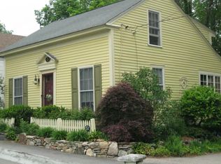 3 John St, Medway, MA 02053