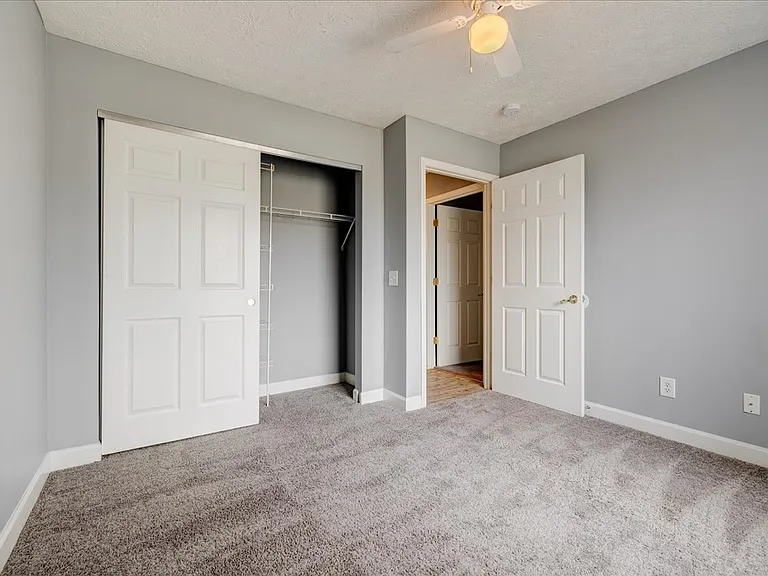 Cross Lake Apartments — Photo 68