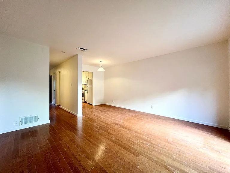1177 Oddstad Blvd — Photo 15