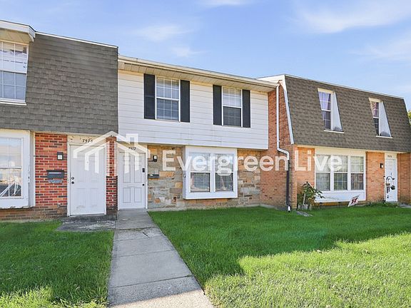 2nd image of 7572 Mount Whitney St