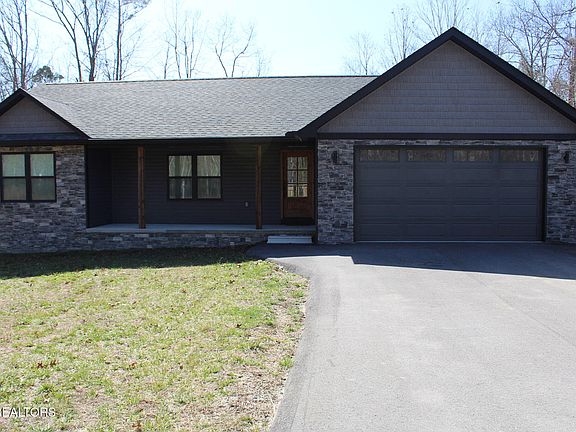 3rd image of 1165 Hargis Rd