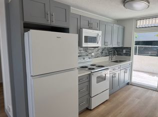94-352 Pupumomi St #B, Waipahu, HI 96797