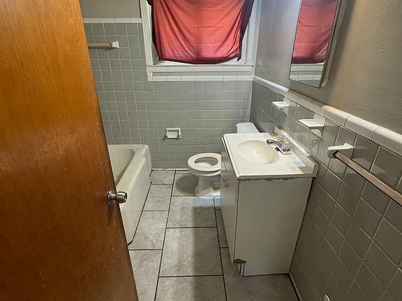 5th image of 1141 Woodland Dr