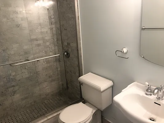 Rented by Century 21 New Golden Age Realty | media 16