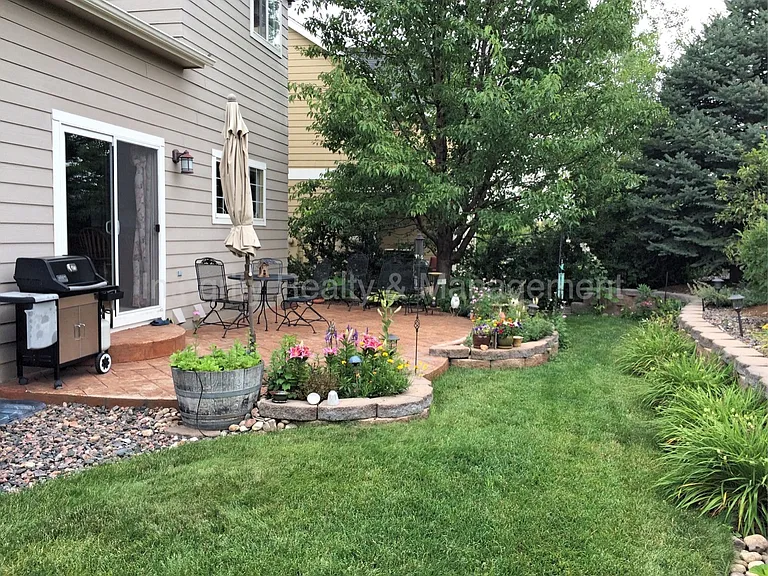 10088 Darwin Ln — Photo 21