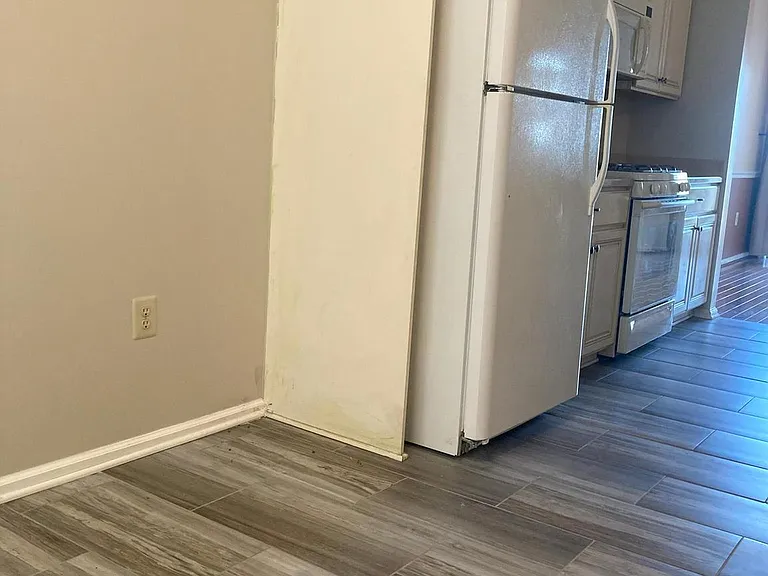 118 Madison Way — Photo 10