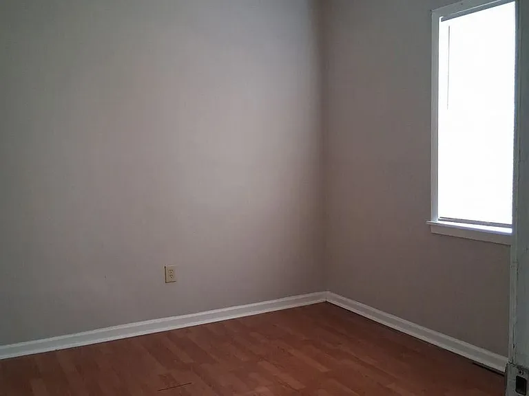 318 Idlewild St — Photo 7