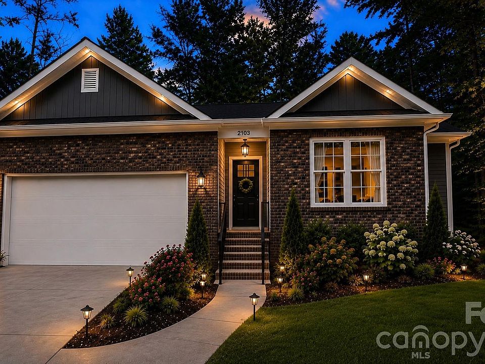 1st image of 2522 Lazy Oak Dr