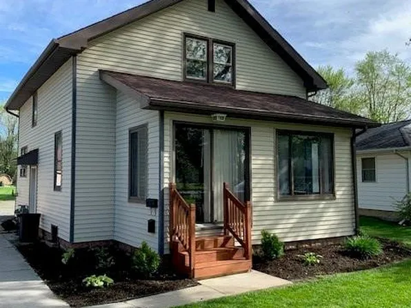 527 Cherry St, Wauseon, OH 43567