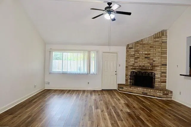 3 bed, 2.0 bath, 1491 sqft, $2,000 — Photo 4