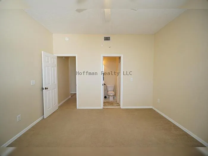 10905 Capstan Lake Dr — Photo 21