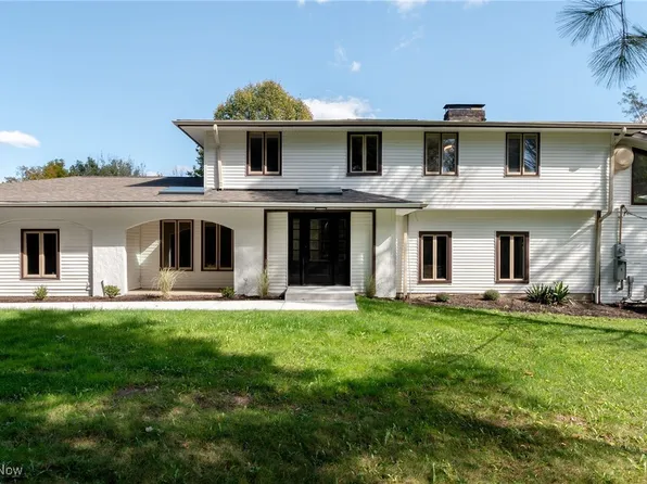 13295 Sperry Rd, Chesterland, OH 44026