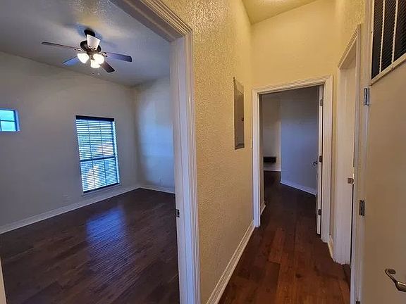 3rd image of 5455 Rowley Rd Unit 5302