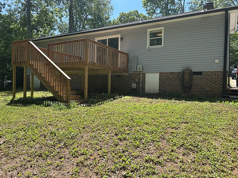 149 Norwood Dr — Photo 15