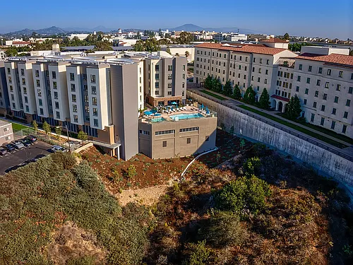 College View Photo 1 College View Photo 1