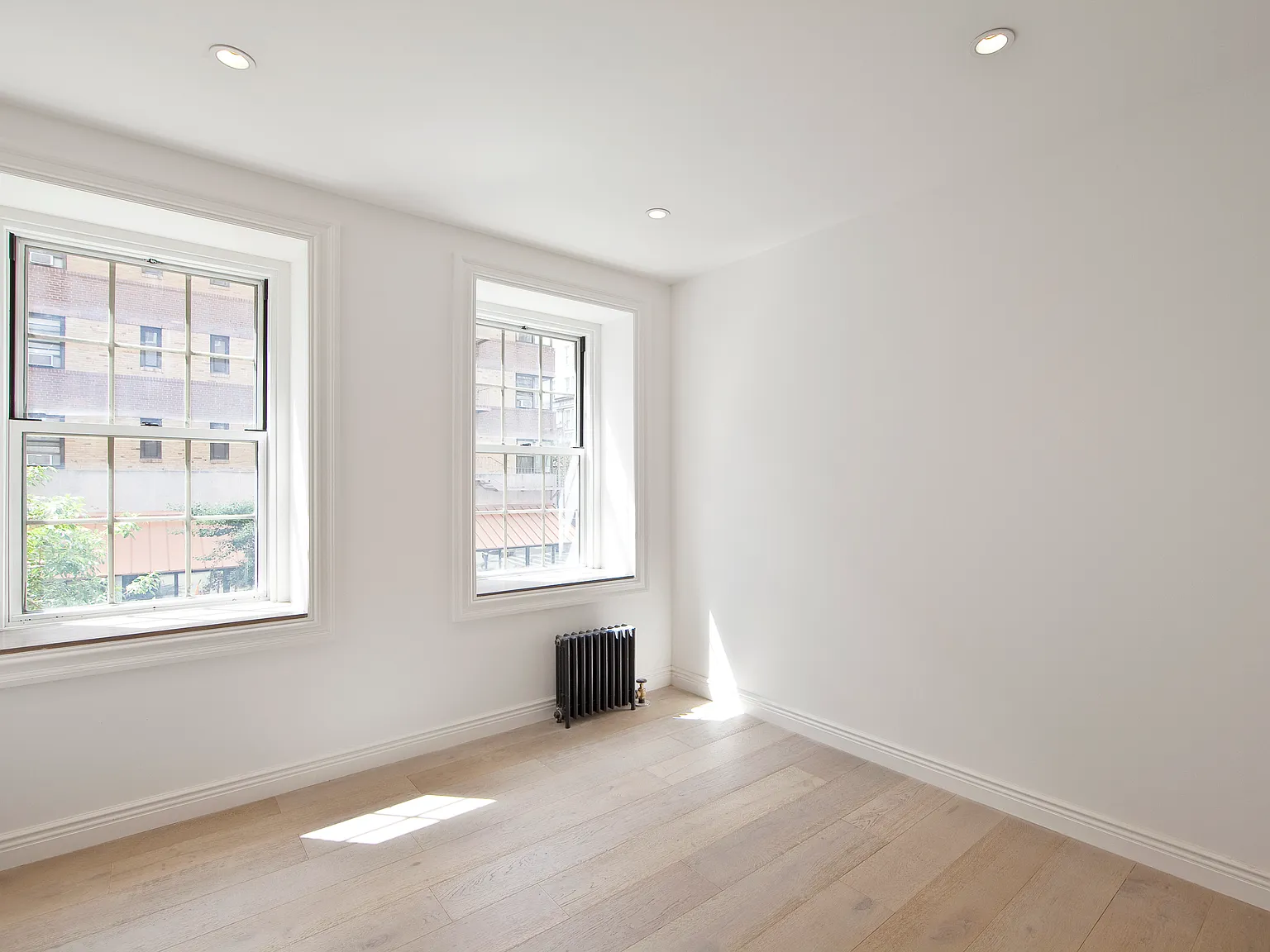 115 Henry Street — Photo 1