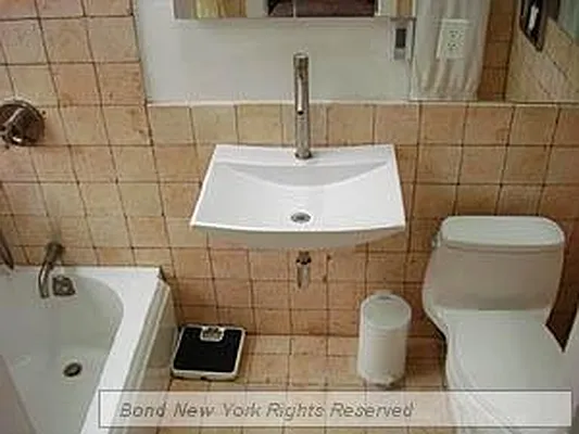 Rented by Bond New York | media 5